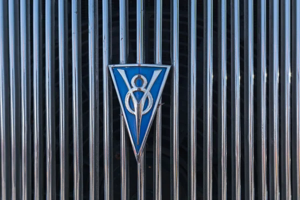 Emblème Ford V8 Vintage — Photo