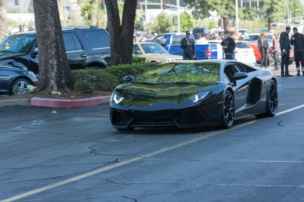 Lamborghini Aventador на выставке — стоковое фото