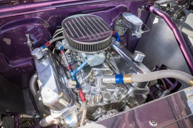 Customized muscle car engine displayed 