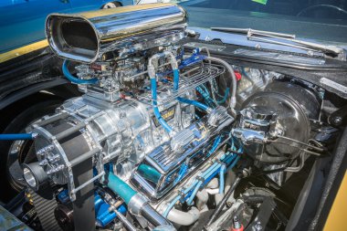 Customized muscle car engine displayed 