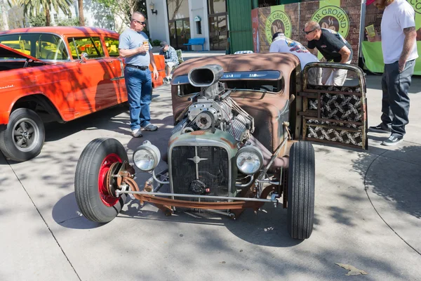 Hot Rod tentoongesteld — Stockfoto