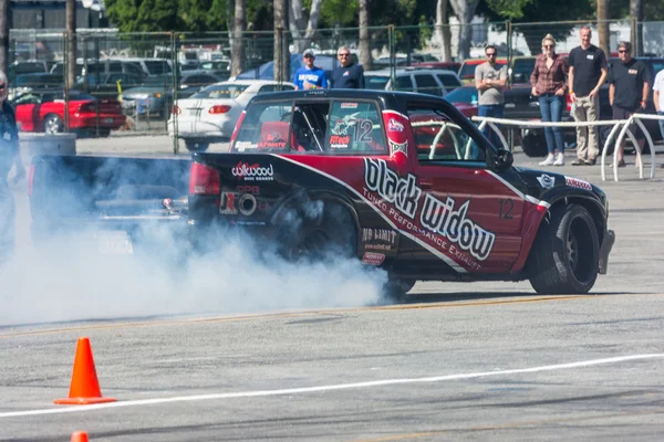 Modified pickup truck in autocross — Stock Photo, Image