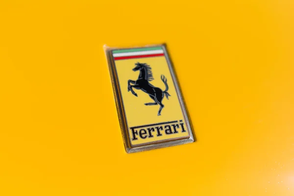 Ferrari logo on display — Stock Photo, Image
