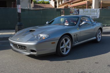 Ferrari 550 Maranello ekranda