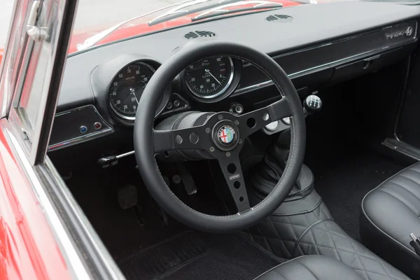 Vintage interieur van de Alfa Romeo — Stockfoto