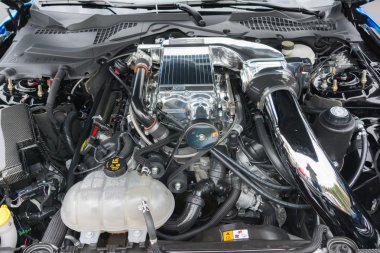 Modifiye Ford Mustang motoru