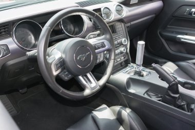 Ford Mustang iç