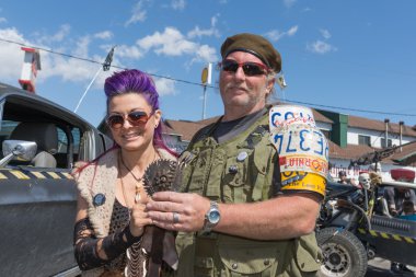 Kıyamet sonrası hayatta kalma kostüm Çift