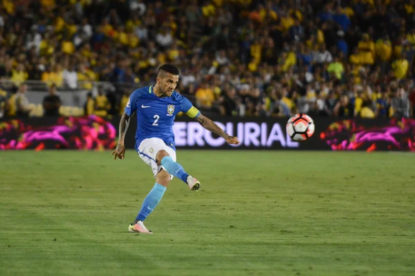 Copa America Centenario sırasında Brezilya futbolu Dani Alves — Stok fotoğraf