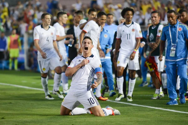 James Rodriguez celebra un gol anotado — Foto de Stock