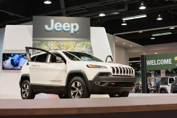 Jeep Cherokee 2015 en el Salón Internacional del Automóvil del Condado de Orange — Foto de Stock