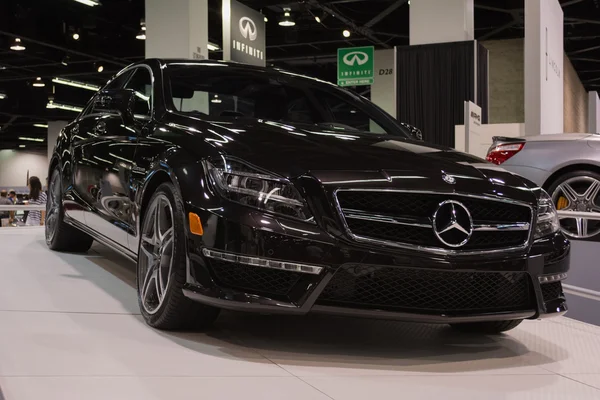 2015 Mercedes-Benz CLS 63 en el Orange County International Aut — Foto de Stock