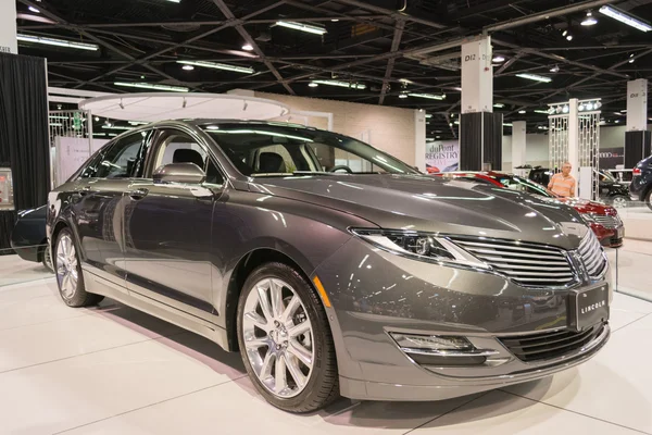 Lincoln MKZ au Salon international de l'auto du comté d'Orange — Photo