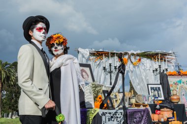 Ölü festivalin 15 yıllık günü bilinmeyen insanlara