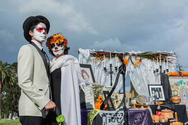 Onbekende mensen op de 15e jaarlijkse dag van het dode Festival — Stockfoto