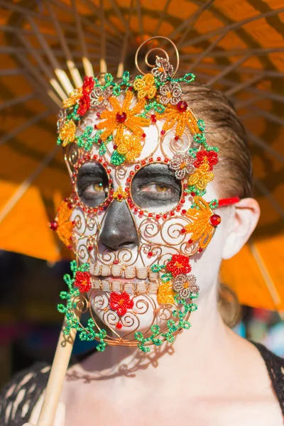 Unknown woman at the 15th annual Day of the Dead Festival — Stock Photo, Image