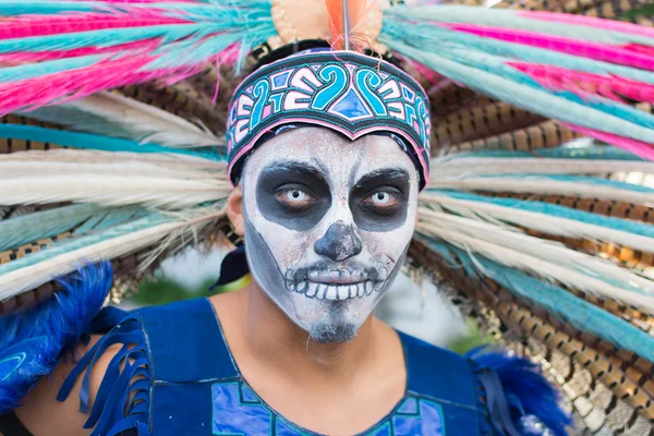 Hombre desconocido en el 15º Festival Anual del Día de los Muertos — Foto de Stock