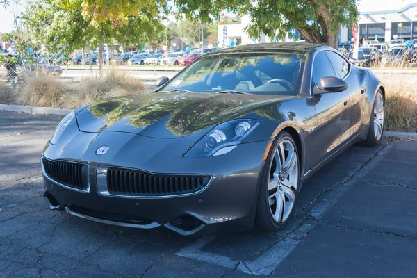 Fisker Κάρμα στο την Κυριακή Supercar ηλεκτρικά οχήματα — Φωτογραφία Αρχείου