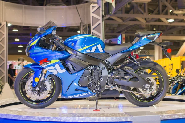 Мотоцикл Suzuki GSX-R1000 2015 — стоковое фото