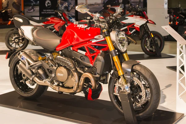 Monstruo Ducati 1200 —  Fotos de Stock