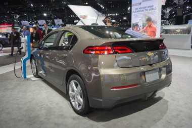 Chevrolet Volt araba ekranda