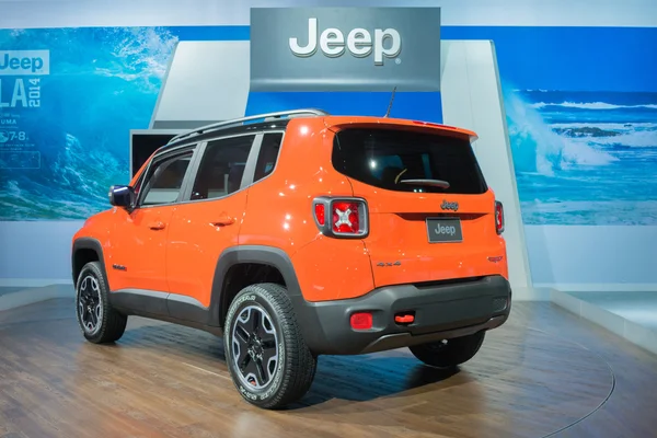 Jeep renegát Trailhawk 2015-kijelző — Stock Fotó