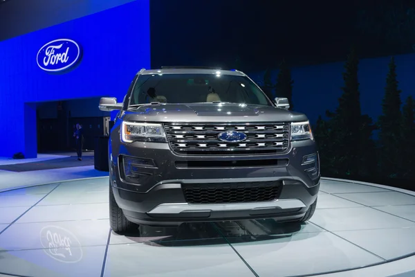 Ford Expedition 2015 on display — Stock Photo, Image