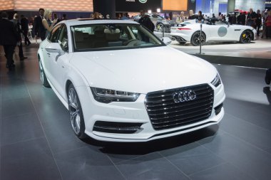 Audi A7 2015 ekranda