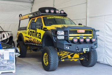 Tonka kamyon ekranda