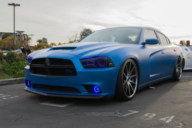 Özel Dodge Charger Rt ekranda