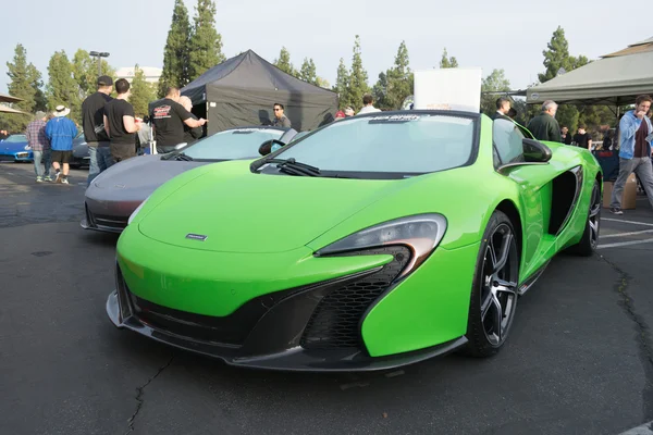 McLaren 650S Coupe на выставке — стоковое фото