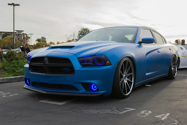 Carregador de Dodge personalizado RT em exibição — Fotografia de Stock