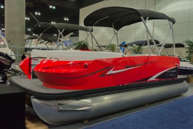 RT 2000 tekne ekranda kaçış