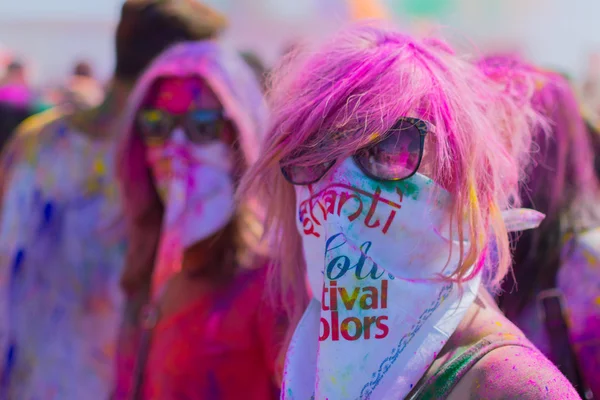 Unknown women with face covered — Stock Photo, Image