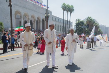 Kimliği belirsiz Iranianians kiraz Festivali ve Farsça Para
