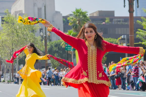 Perzisch-dansers het uitvoeren van — Stockfoto