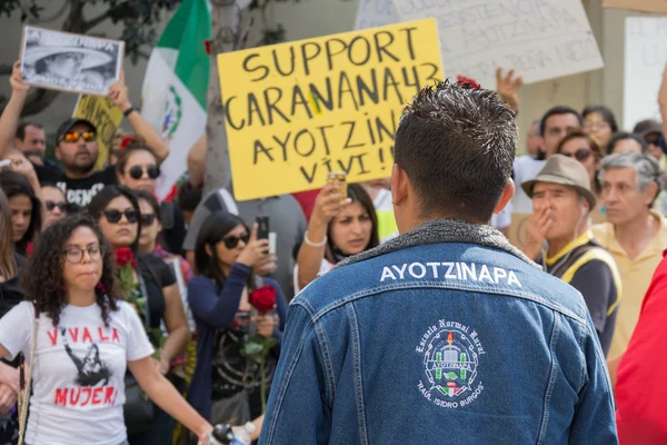 Familiares de los estudiantes desaparecidos en México — Foto de Stock