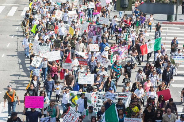 I parenti degli studenti scomparsi in Messico imballato il s — Foto Stock