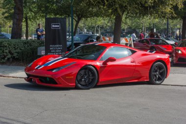 Ferrari 458 ekranda