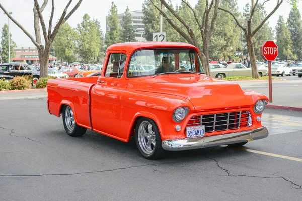 Chevrolet caminhão clássico em exposição — Fotografia de Stock
