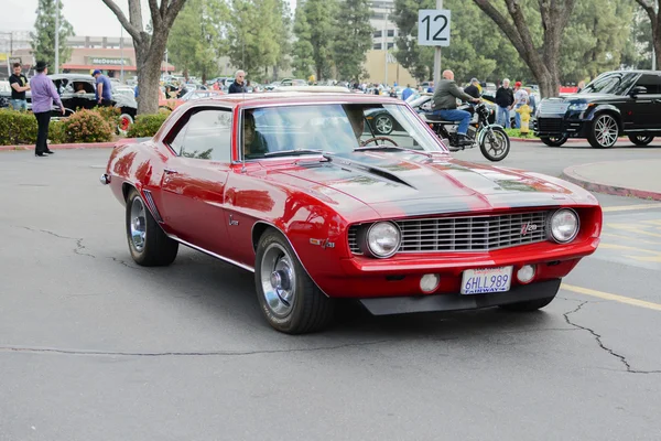 Chevrolet Camaro Z 28 classic car on display — Stock Photo, Image