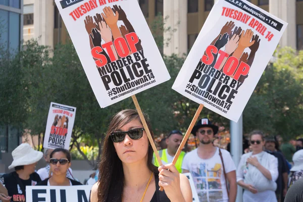 Woman holding two signs — Stock Photo, Image