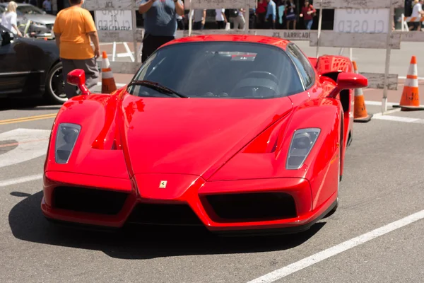 Ferrari Enzo coche en exhibición — Foto de Stock