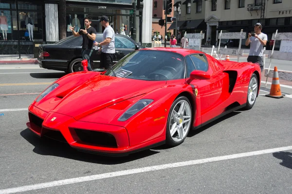 Αυτοκίνητο Ferrari Enzo στην οθόνη — Φωτογραφία Αρχείου