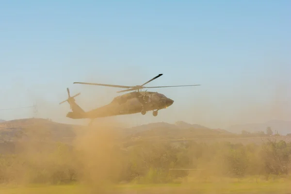 US army sikorsky uh-60 black hawk helikopter — Stockfoto