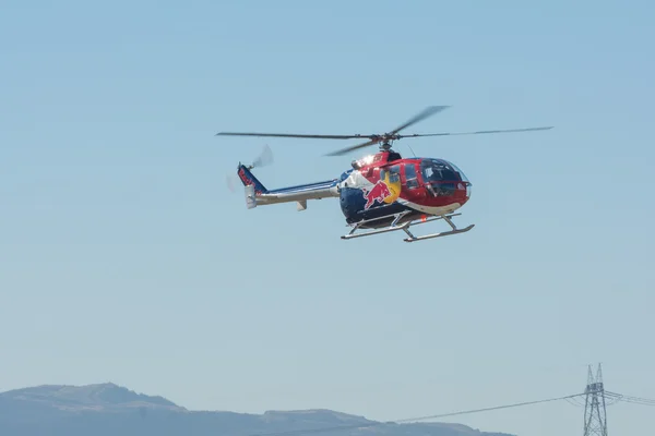 Red bull helikopter — Stockfoto