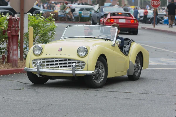 Triumph-Tr3-Auto zur Schau gestellt — Stockfoto