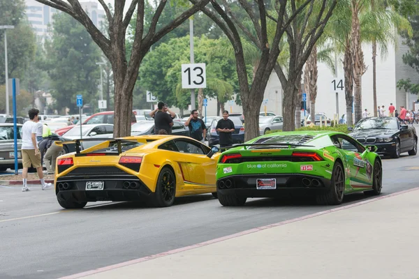 Автомобиль Lamborghini на выставке — стоковое фото