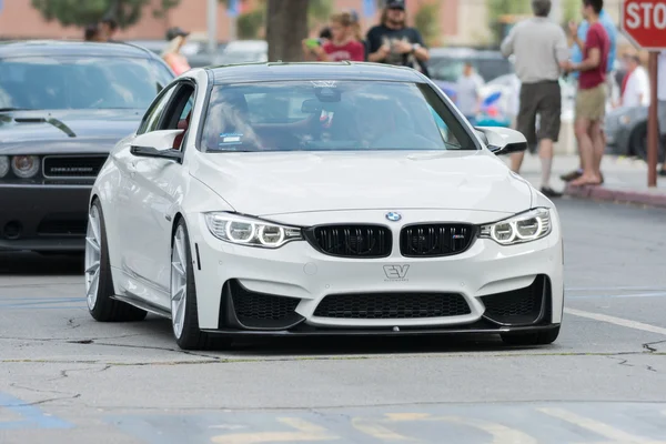 BMW M4 coche en exhibición — Foto de Stock