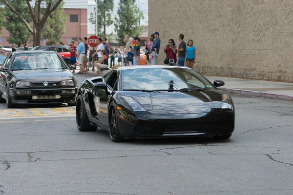 Машина Lamborghini Gallardo на выставке — стоковое фото